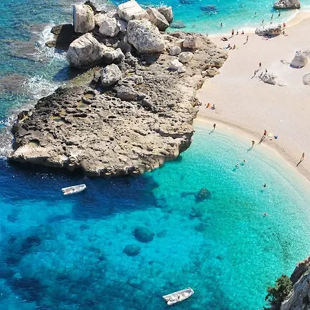 Mura Cala Gonone